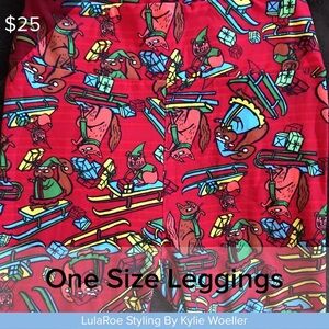 Squirrelly fun ! 🎄 leggings O/S